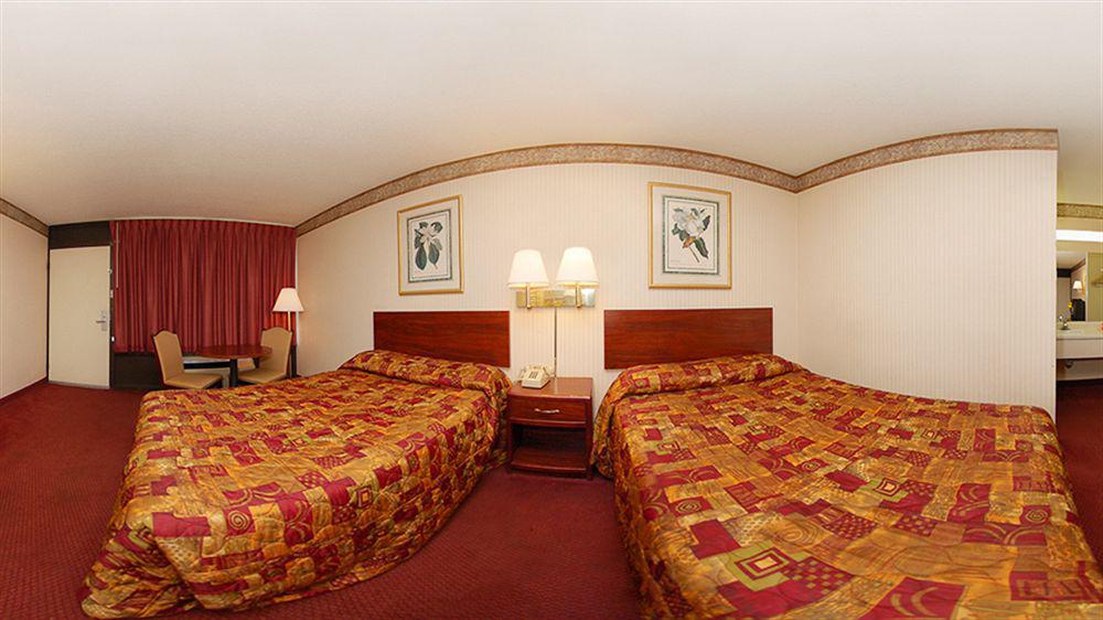 Rodeway Inn West Memphis Eksteriør billede
